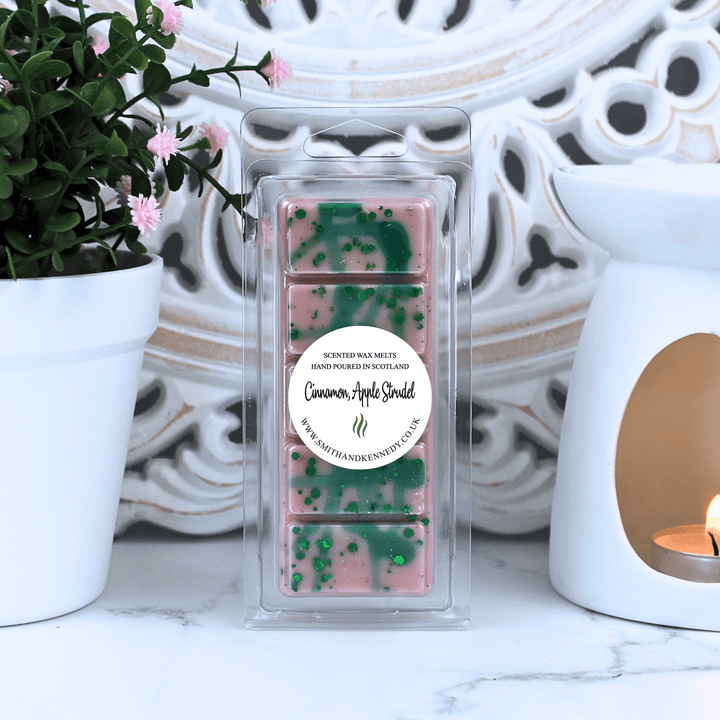 Cinnamon Apple Strudel Wax Melt
Bakery-Inspired Wax Melt