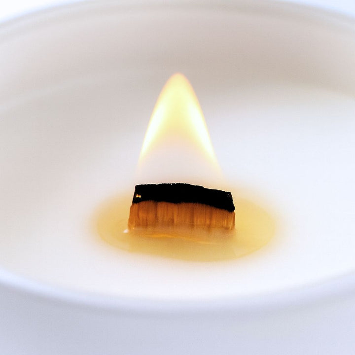 Velvet Peony & Oud Crackling Wood Wick Scented Candle - Luxury Candle UK