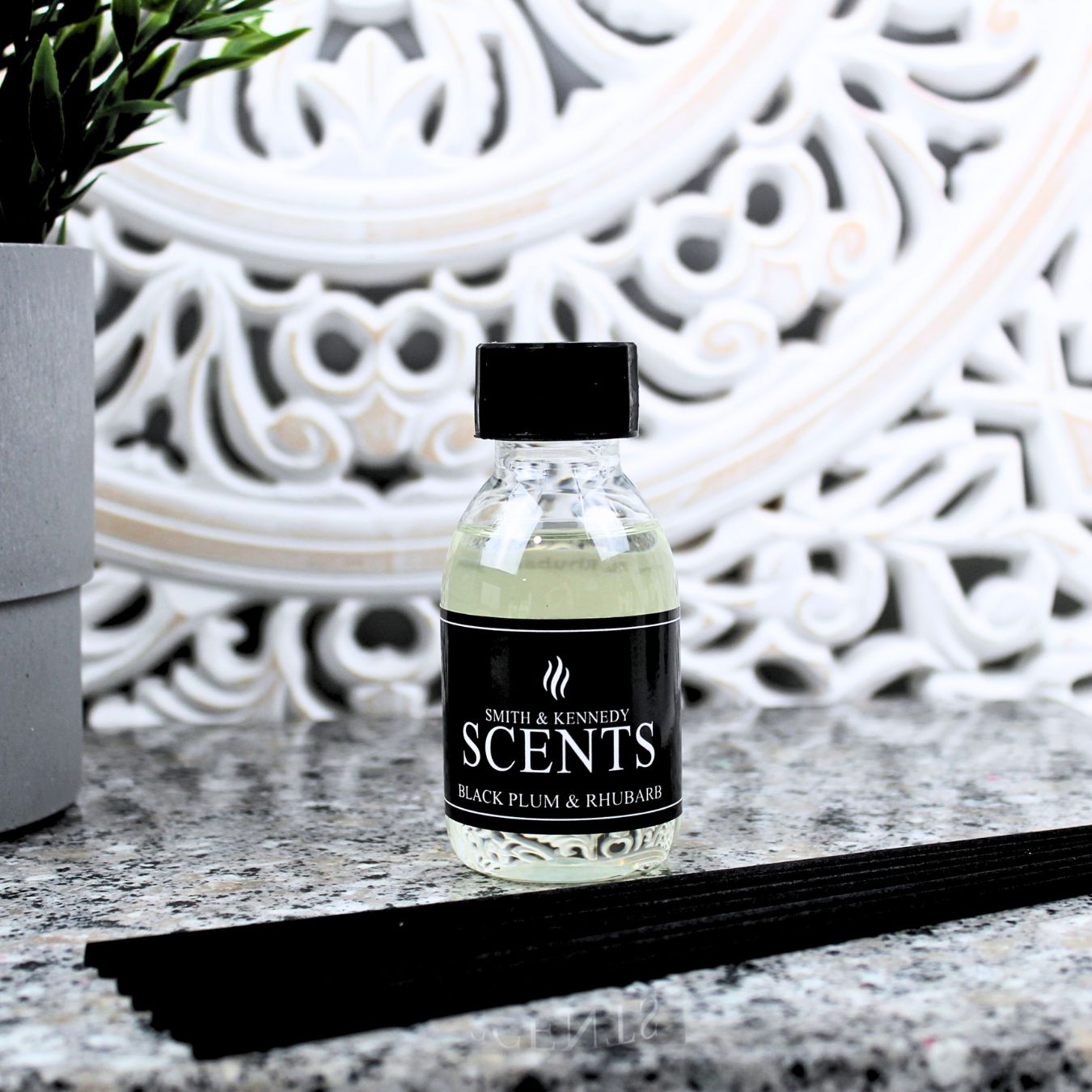 100g Reed Diffuser Oil Refill includes 7 fibre reeds