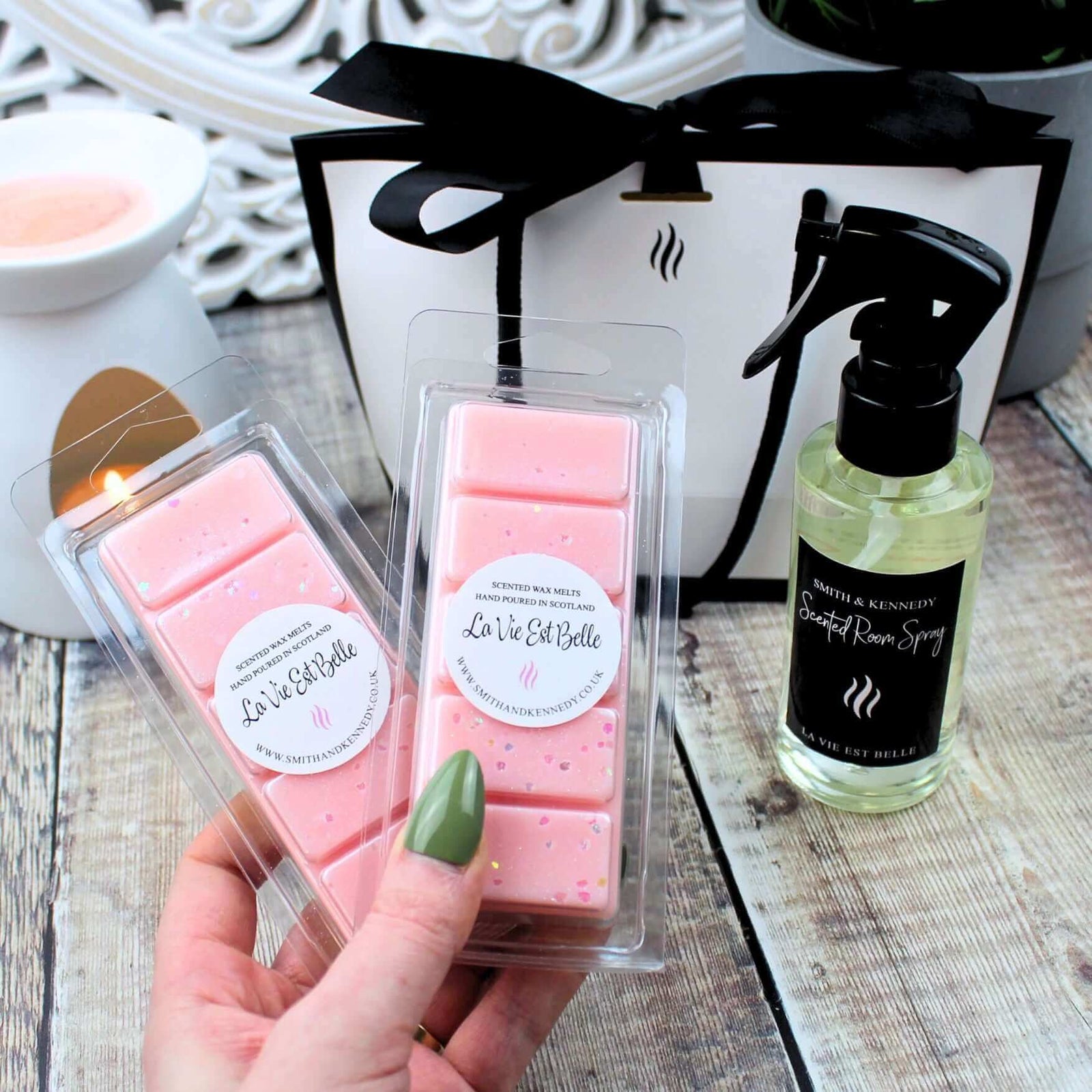 Room Spray & Wax Melt Gift Bag By Smith & Kennedy Scents Glasgow