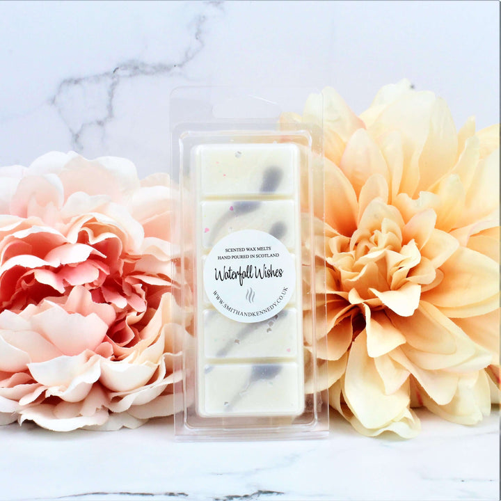 Luxury wax melts UK – spa-inspired coconut fragrance